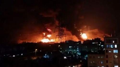 گفتگوی دکتر حسنوند با خبرگزاری ایسنا درخصوص وضعیت کیفیت هوای تهران در اثر انفجار دو انبار نفت